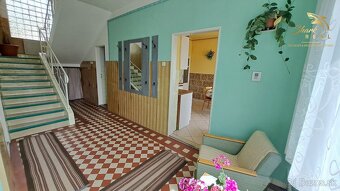 Rodinný dom s 5 izbami a veľkým pozemkom na PREDAJ - 4