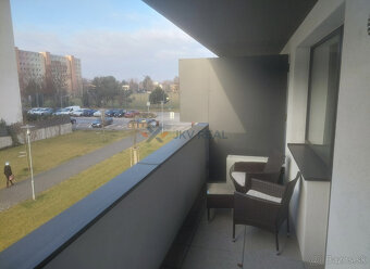 Moderný 1,5-izbový byt s loggiou a garážovým státím – Trnava - 4