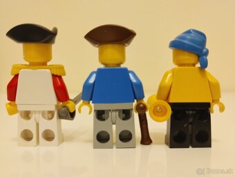 LEGO Pirates 6258 Smuggler's Shanty - 4