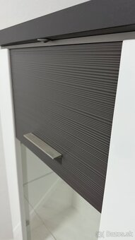 Presklená skrinka - 4