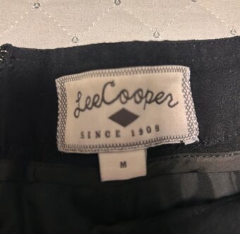 Dámska čierna sukňa - 4