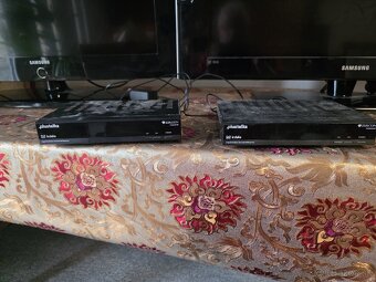 Televízor Samsung - 4