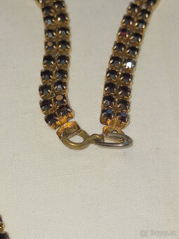 KRÁSNY STARÝ NÁHRDELNÍK - 4