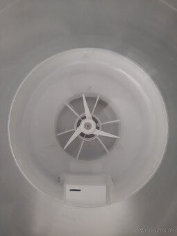 Automatické krmitko TESLA - 4