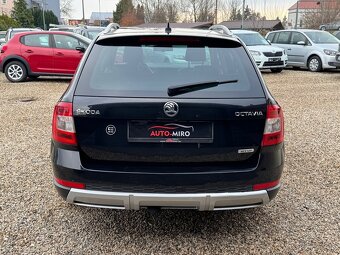 Škoda Octavia Combi SCOUT2.0 TDI DSG 4x4 - 4