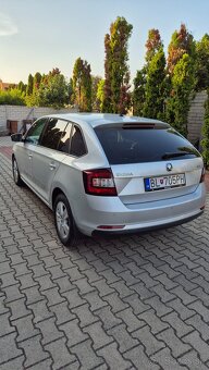 Skoda rapid spaceback - 4