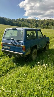 Predám Nissan patrol KY 260 - 4