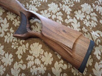 Pažba CZ 557 THUMBHOLE schránková verzia - 4