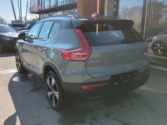 Volvo XC40 Recharge Plus - 4