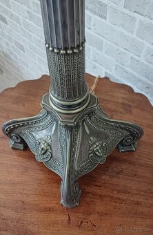 Staroẓ̌itná lampa - 4
