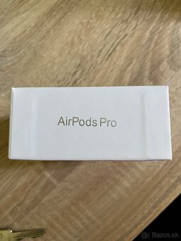 Apple Airpods Pro 2 - 4