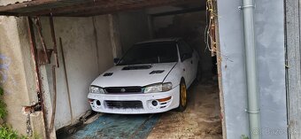 Subaru Impreza - 4