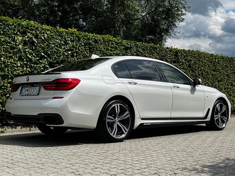 BMW 750Li Xdrive - 4