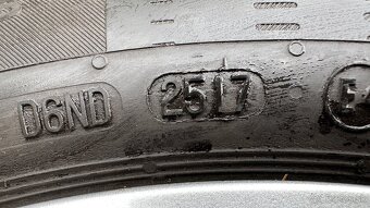 79.	Renault Clio 195/55/ r16 - 4
