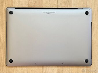 MacBook Pro 16" i9-2.4GHz/64GB/1TB, NOVÁ BATERKA, TOP STAV - 4
