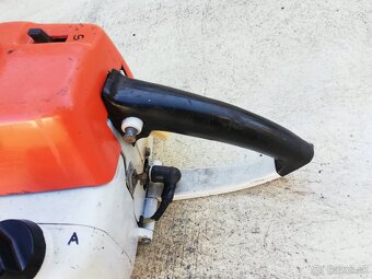 Motorová píla Stihl 041 AV FARM BOSS - 4