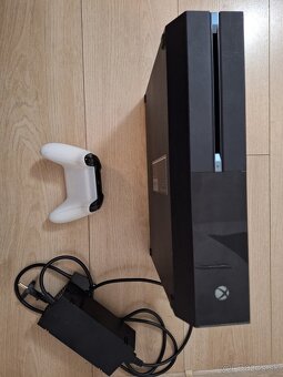 XBOX ONE + ZDROJ + OVLÁDAČ - 4