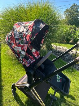 Cybex priam 3.0 sedenie s poťahom spring blossom  dark - 4