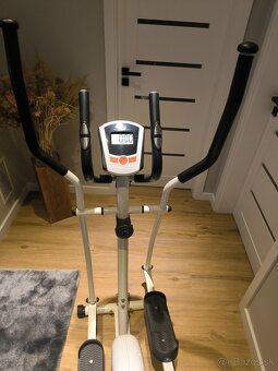 Eliptický trenažér - 4