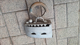 Stará žehlicka - 4