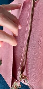Prada kabelka - 4