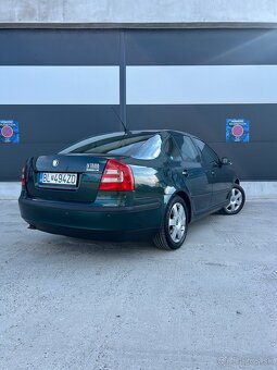 Škoda Octavia 2 2.0TDI DSG len 235 000km. - 4