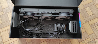 MSI MPG CORELIQUID K360 V2 + 3x Fan Fractal Design 140mm - 4