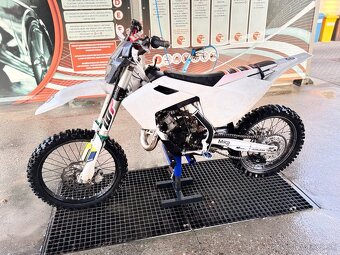 HUSQVARNA 125 2018 - 4