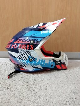 Predám detsku motokrosovú prilbu vel. XS 53-54cm - 4