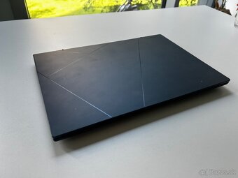 Asus Zenbook 14 - 4