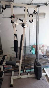 Posilovacia veža so závažím - 4