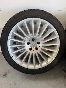 Original Mercedes R19 sada diskov so zimnými pneu 245/45R19 - 4