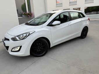 Hyundai i30 1.4 crdi model 2013 - 4