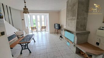 TOP PONUKA Priestranný 7 izbový dom na predaj. IHNEĎ OBÝVAT - 4