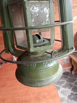 Stará vojenská bunkrová petrolejová lampa MEVA 863V - 4