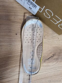 Predam detske dievcenske topanocky zn Geox - 4