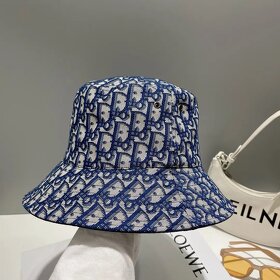 Obojstranný klobúčik Christian Dior - 4