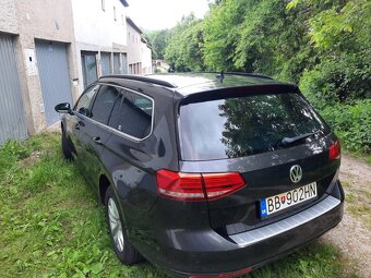 VW Passat Variant (2018) – Šedá tmavá metalíza - 4