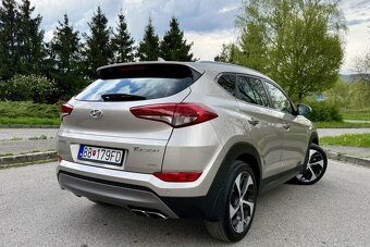 Hyundai Tucson 2.0 CRDI 4WD PREMIUM - 4