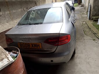 Audi A4B8 - 4