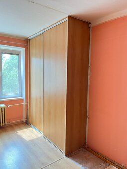 Predam vstavanu skrinu vyska 274 sirka 190 a hlbka 60, - 4