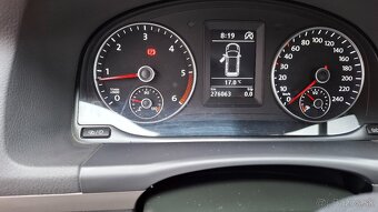 Volkswagen Touran 1,6tdi, 2013 - 4