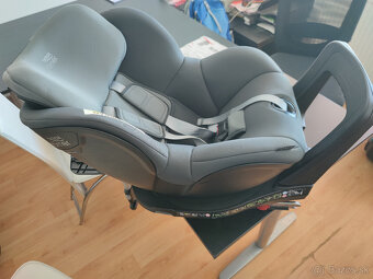 Polohovateľná autosedačka ISOFIX - Britax Römer Dualfix - 4