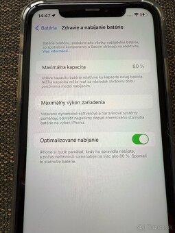 iPhone 11 128GB Yellow - 4