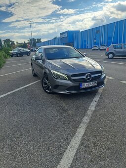 Mercedes benz CLA 180 - 4