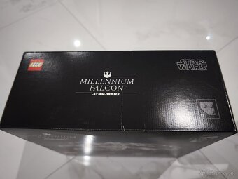 Predám nové LEGO Star Wars 75375 Millennium Falcon - 4