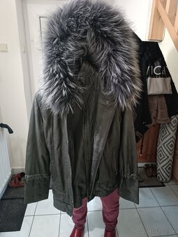 Dámska bunda z pravej kože. - 4