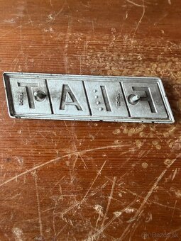 Predám odznaky/logá BMW E30 /FIAT/ŠKODA 1100MB - 4