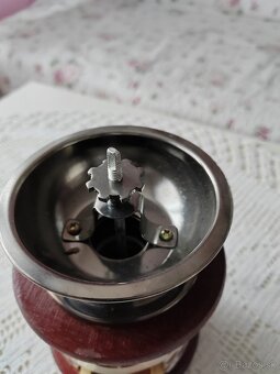 Mlynček na kávu - 4