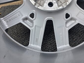 5X112 R18 AUDI 8,0J ET45 - 4